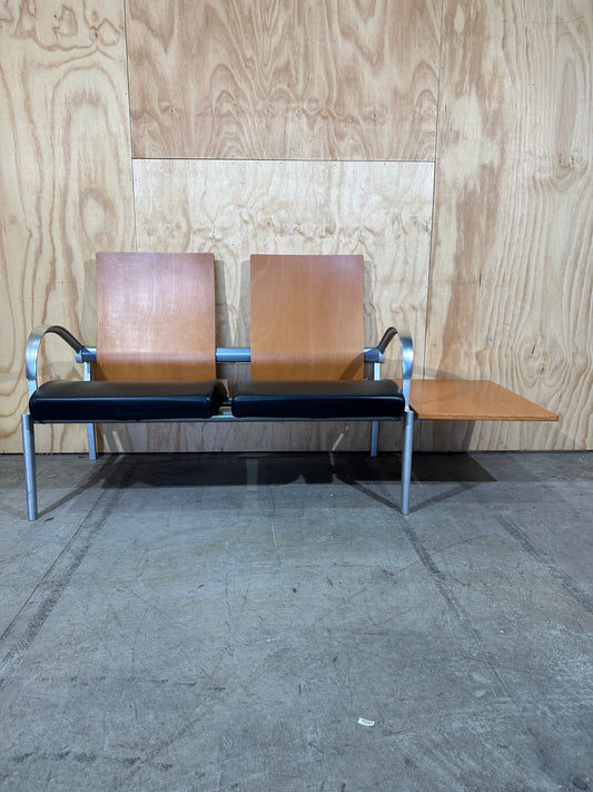 2 chair unit with side table