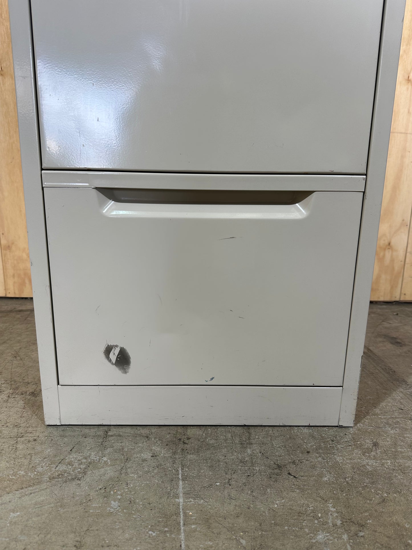 Steelco Filing Cabinet in grey
