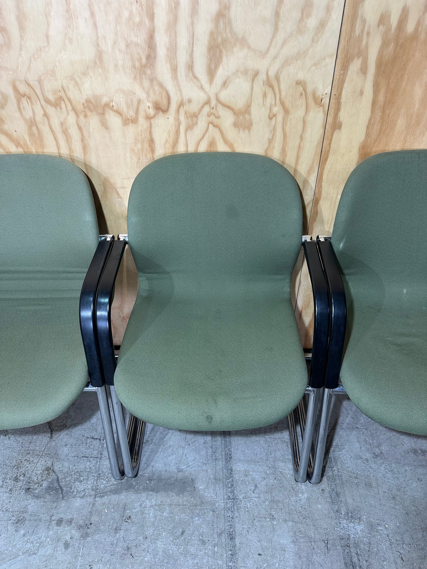 Vintage Wilkhahn FS Line Cantilever Chair in Olive Green (B Grade)