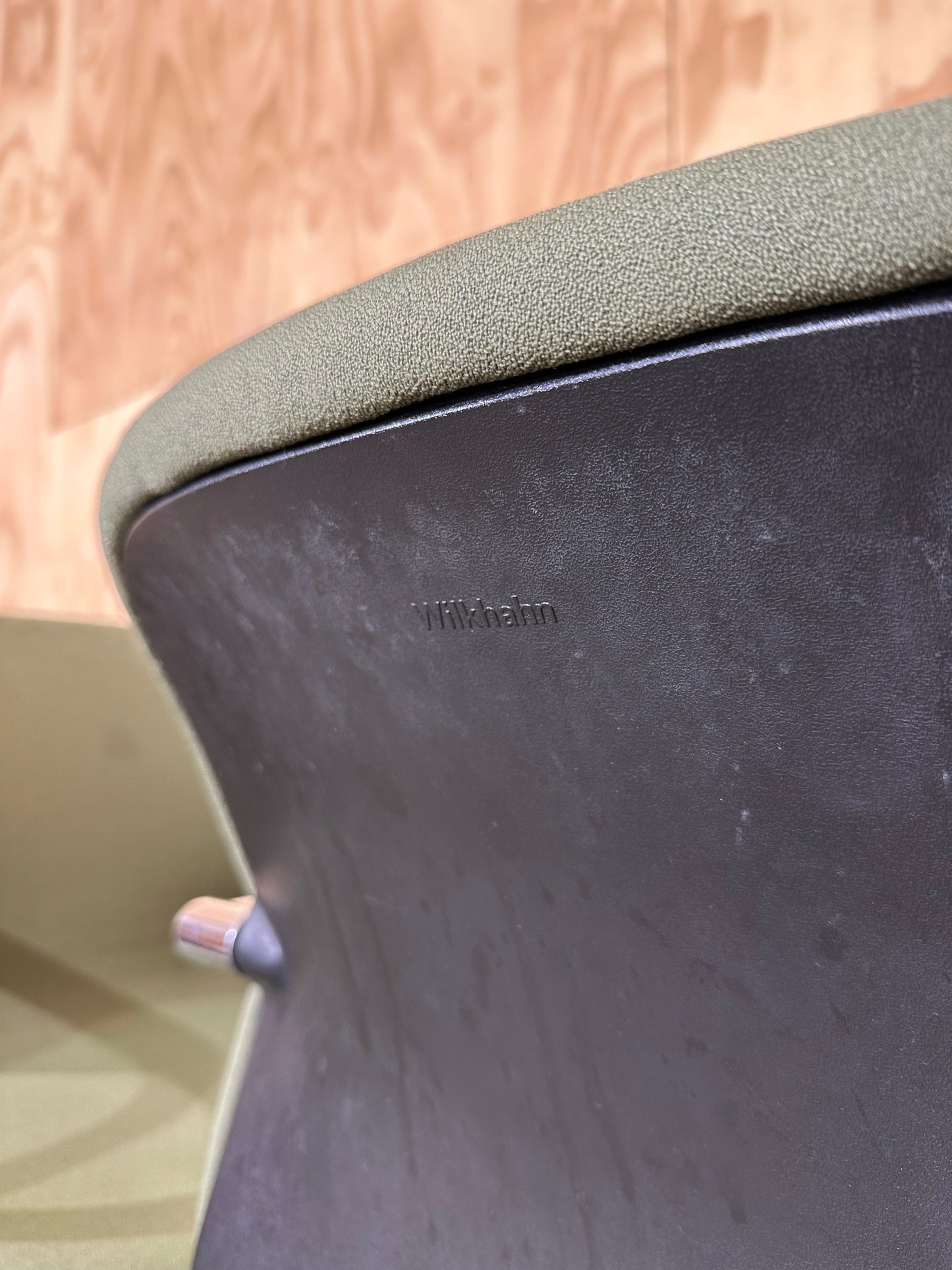 Vintage Wilkhahn FS Line Cantilever Chair in Olive Green (B Grade)