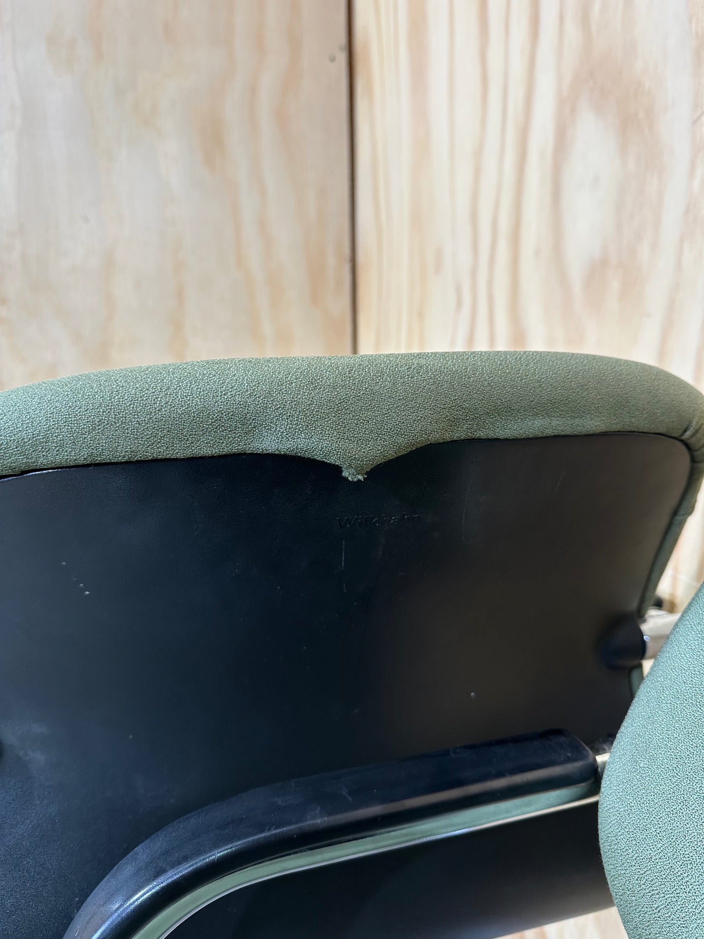 Vintage Wilkhahn FS Line Cantilever Chair in Olive Green (B Grade)