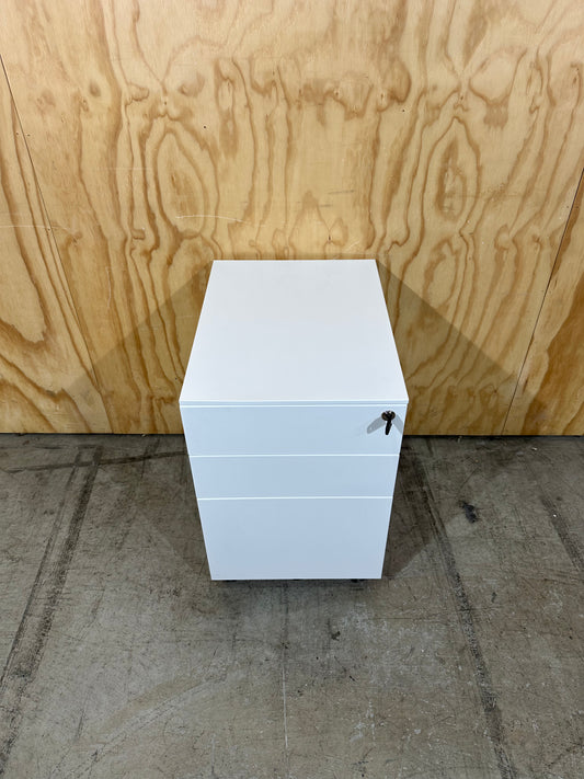 White Pedestal with Key