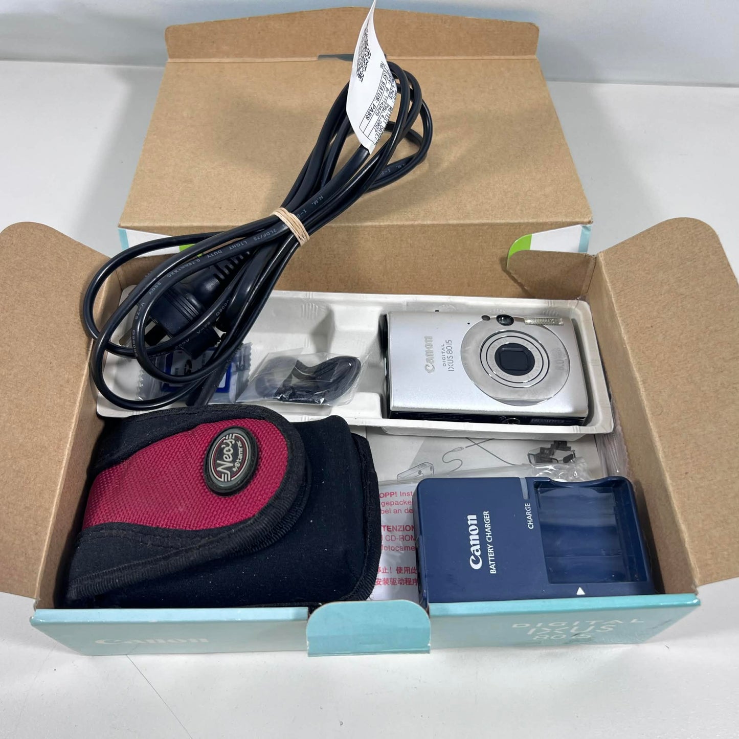 Canon IXUS 80 IS Digital Camera