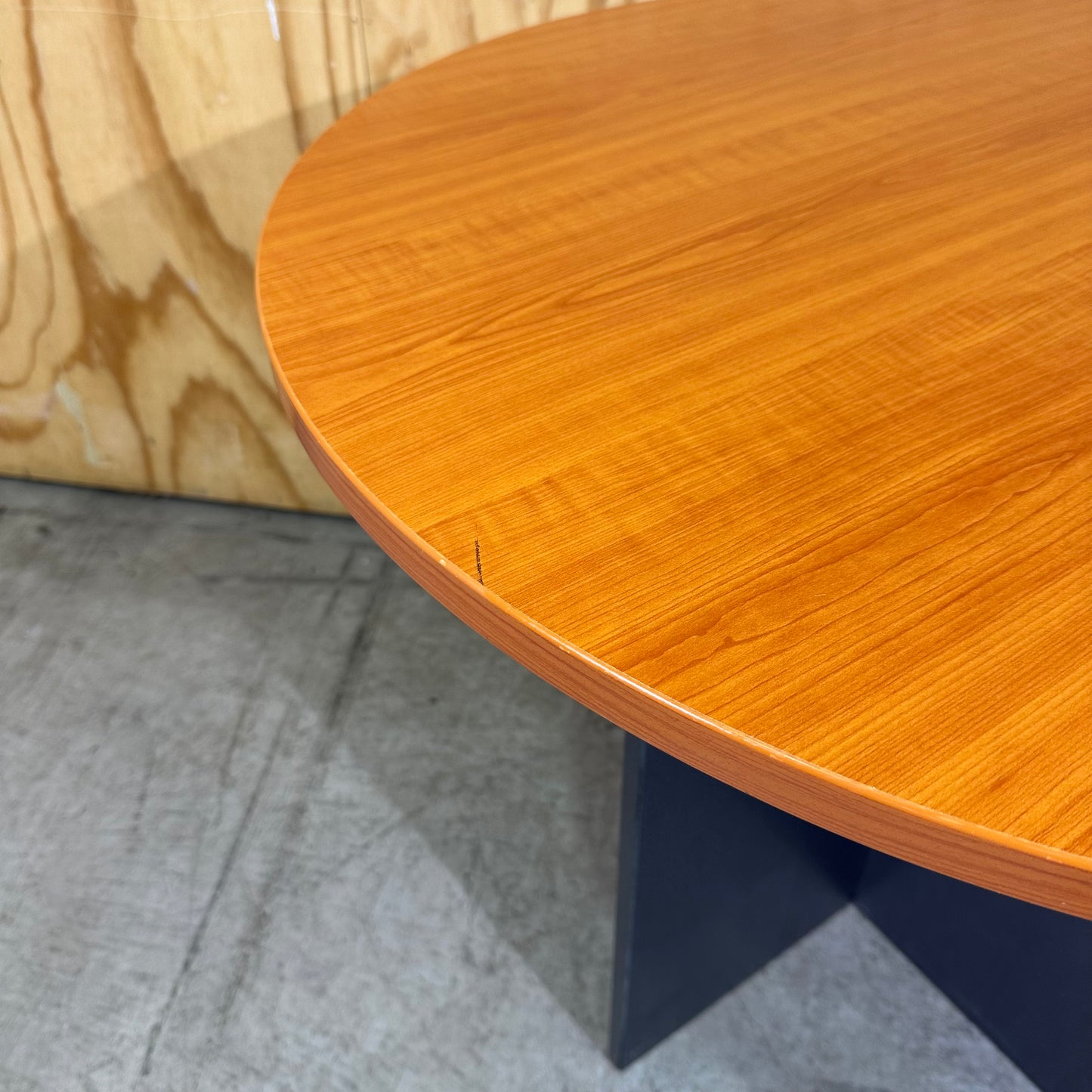 Elite Office Rapid Worker Round Table