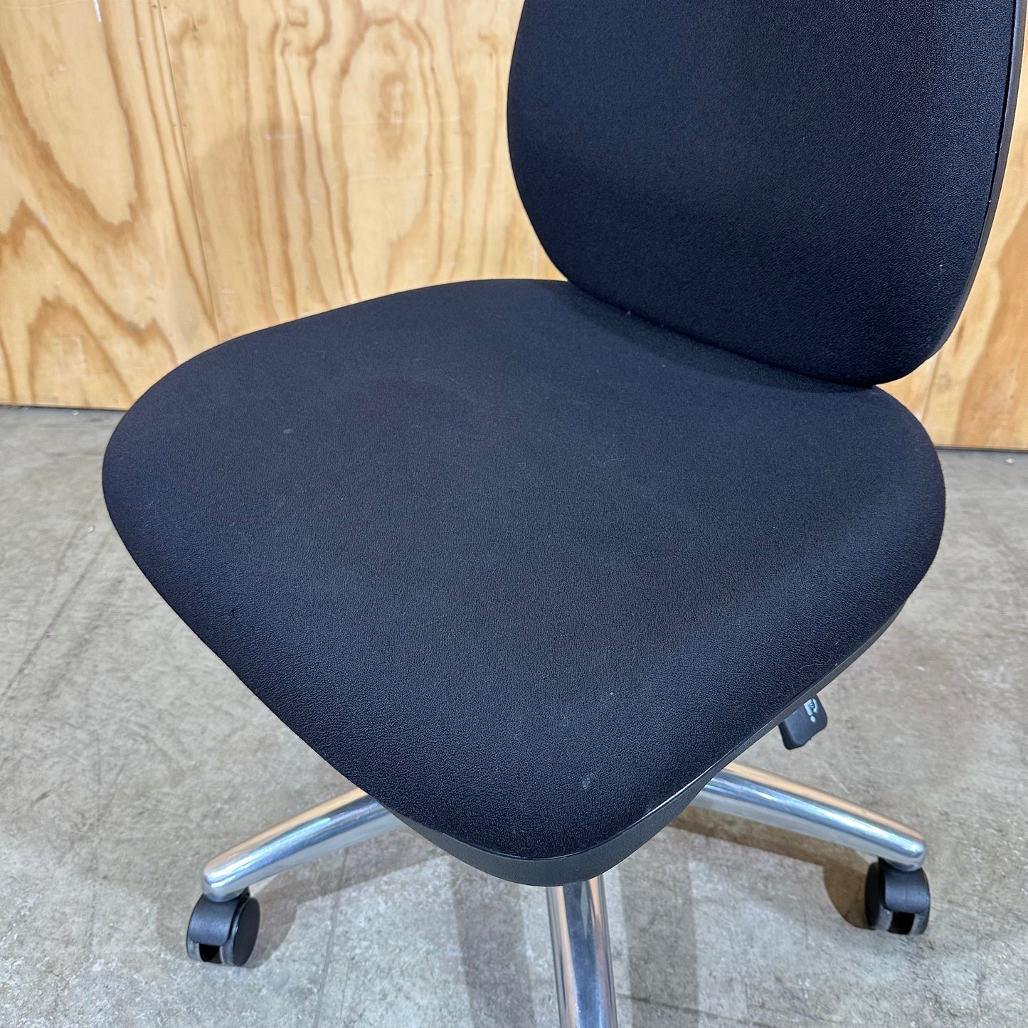 Chairmakers Task Chair