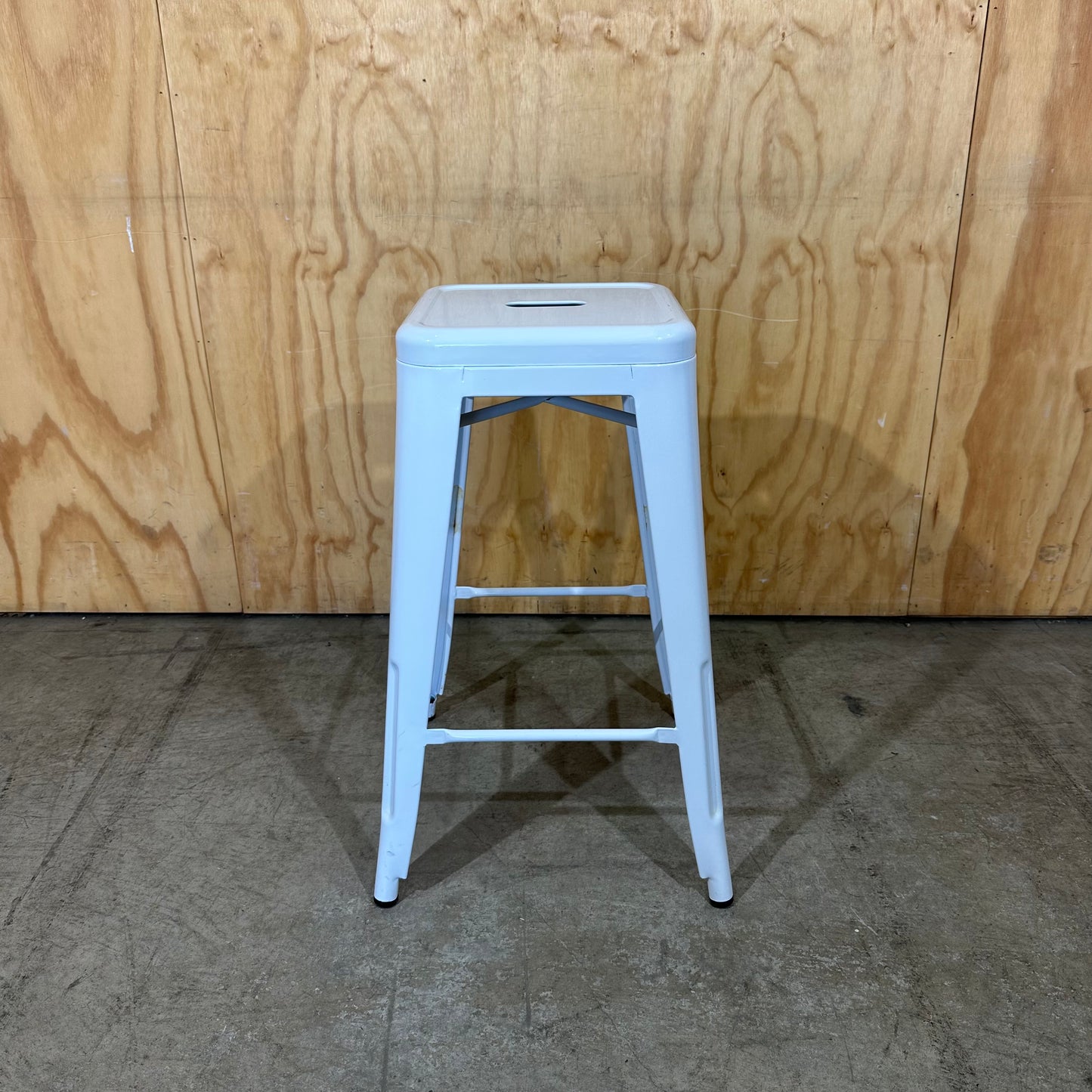 White Anko Barstool