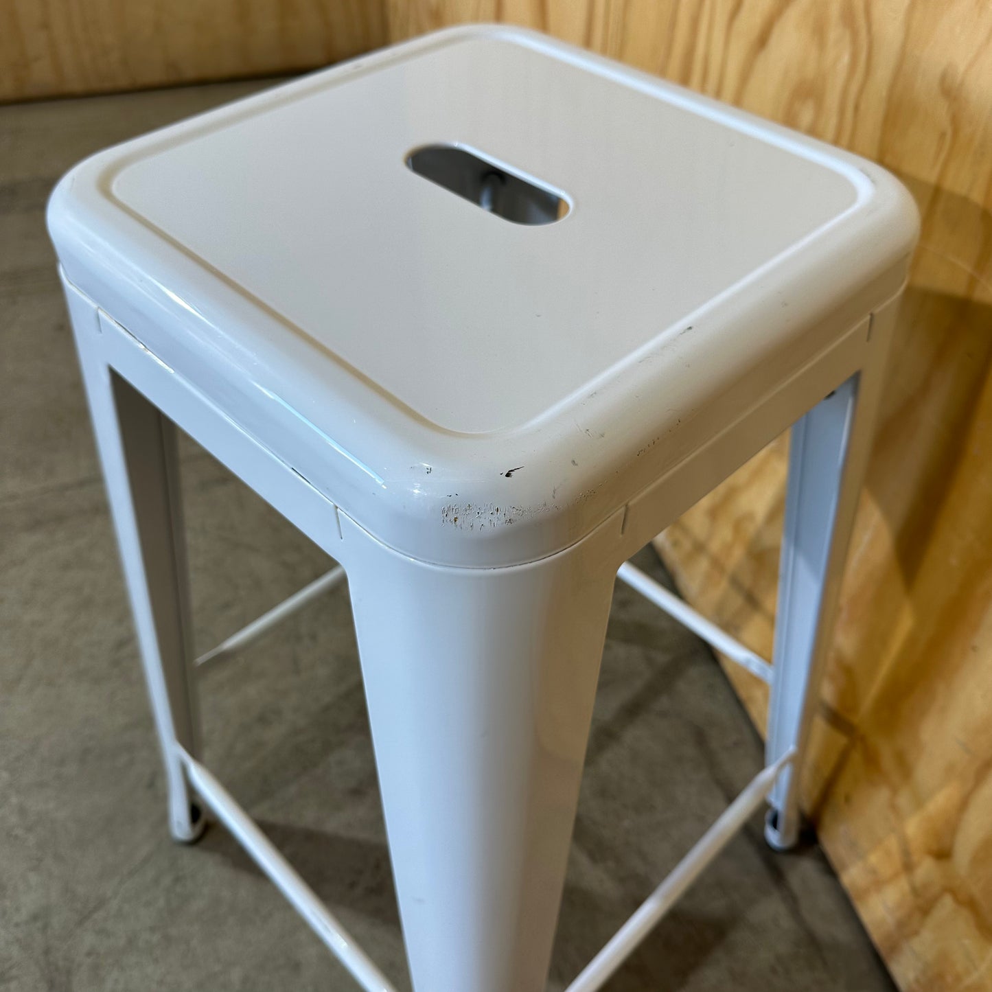 White Anko Barstool