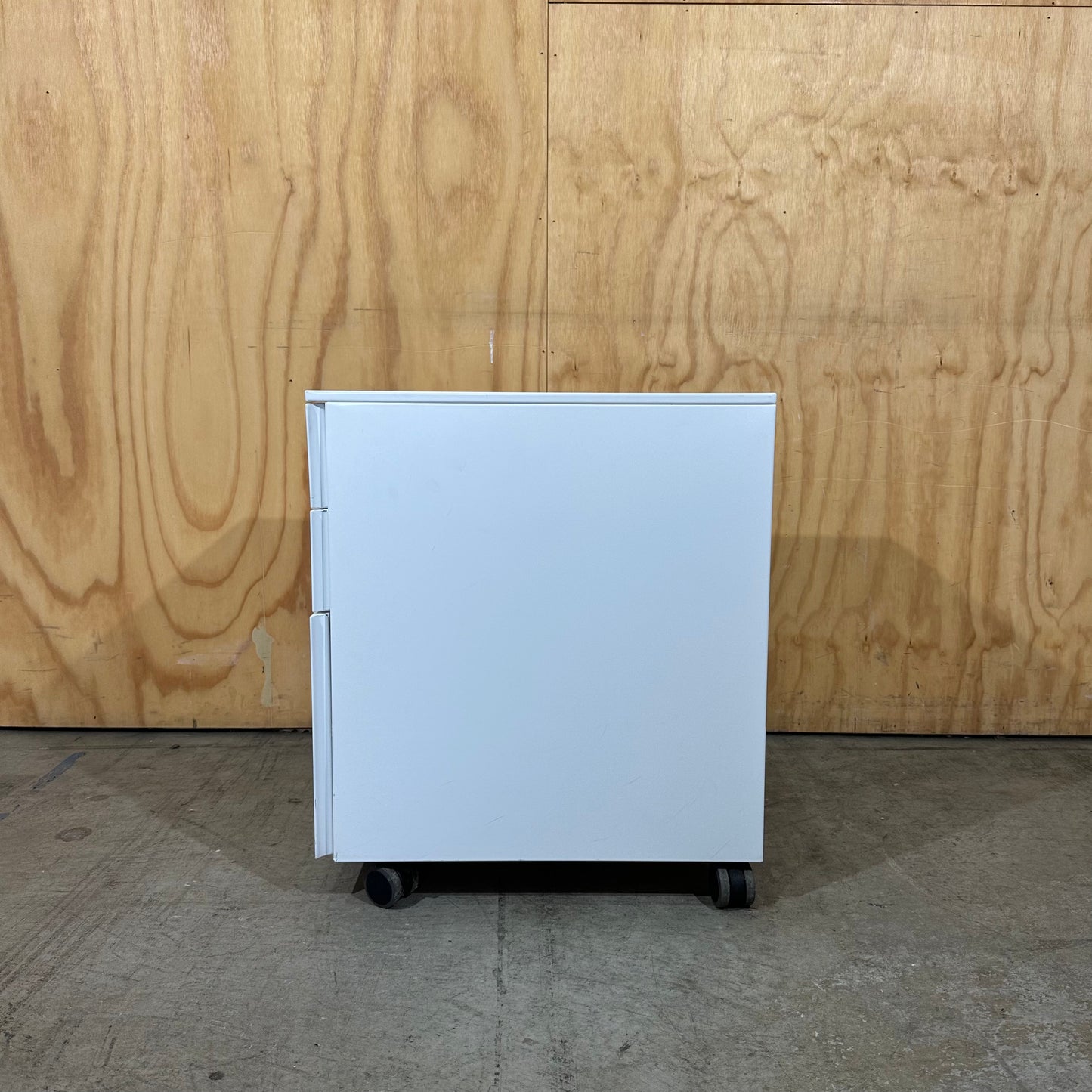 Slimline White 3-Drawer Pedestal