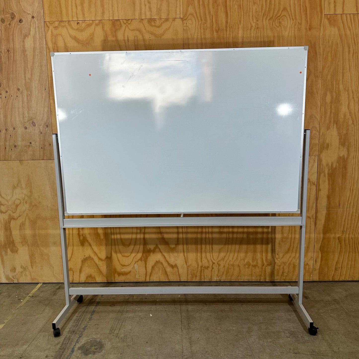Penrite by Quartet Large Mobile Whiteboard
