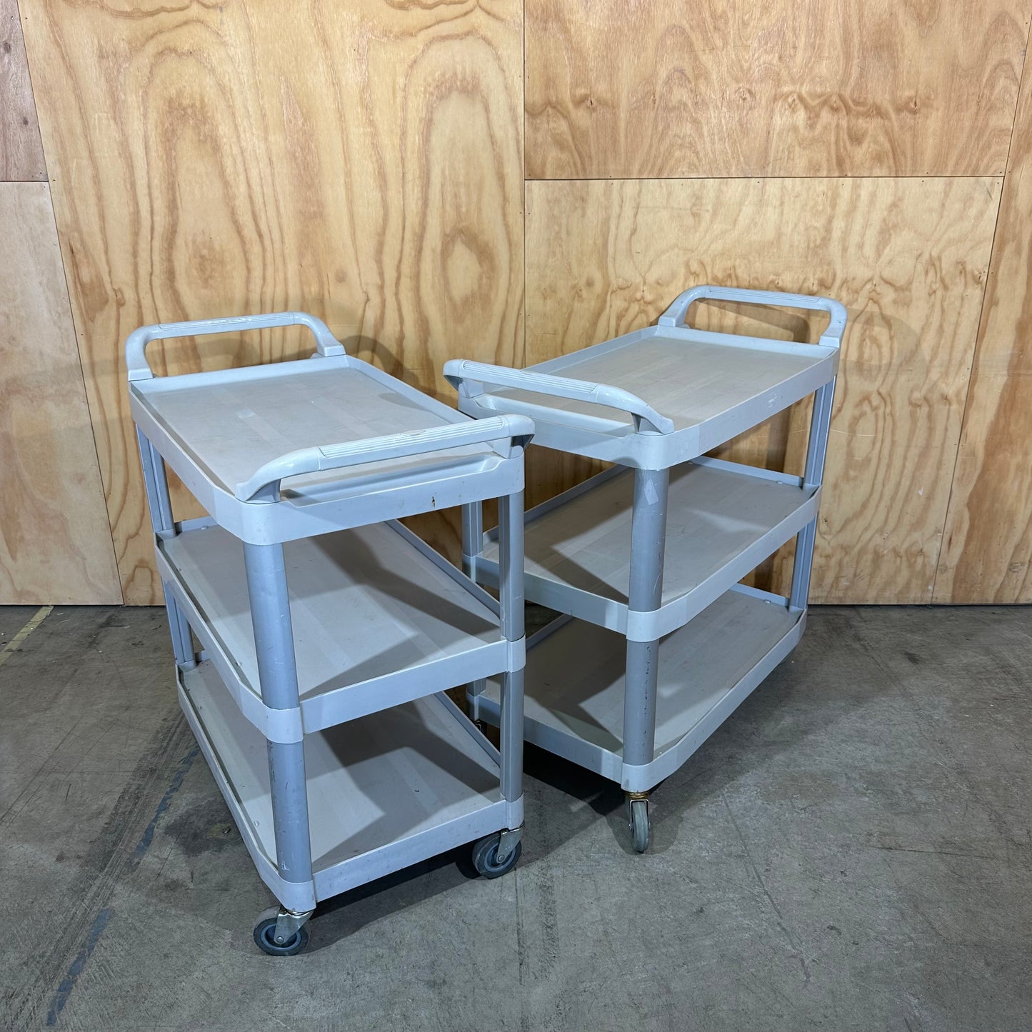 Commercial Grey 3-Tier Utility Trolley
