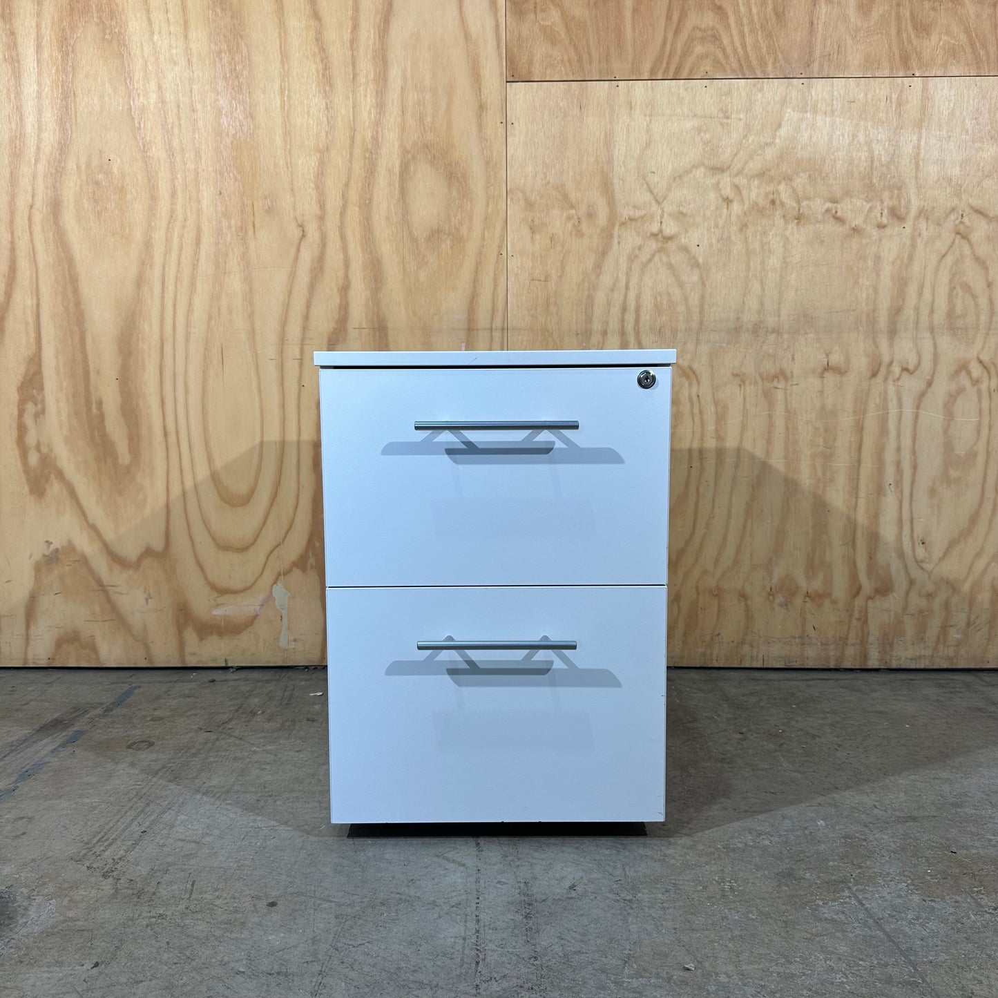 Medium White 2-Drawer Pedestal