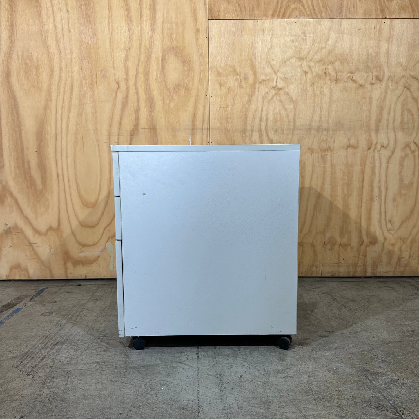 White 3-Drawer MDF Pedestal