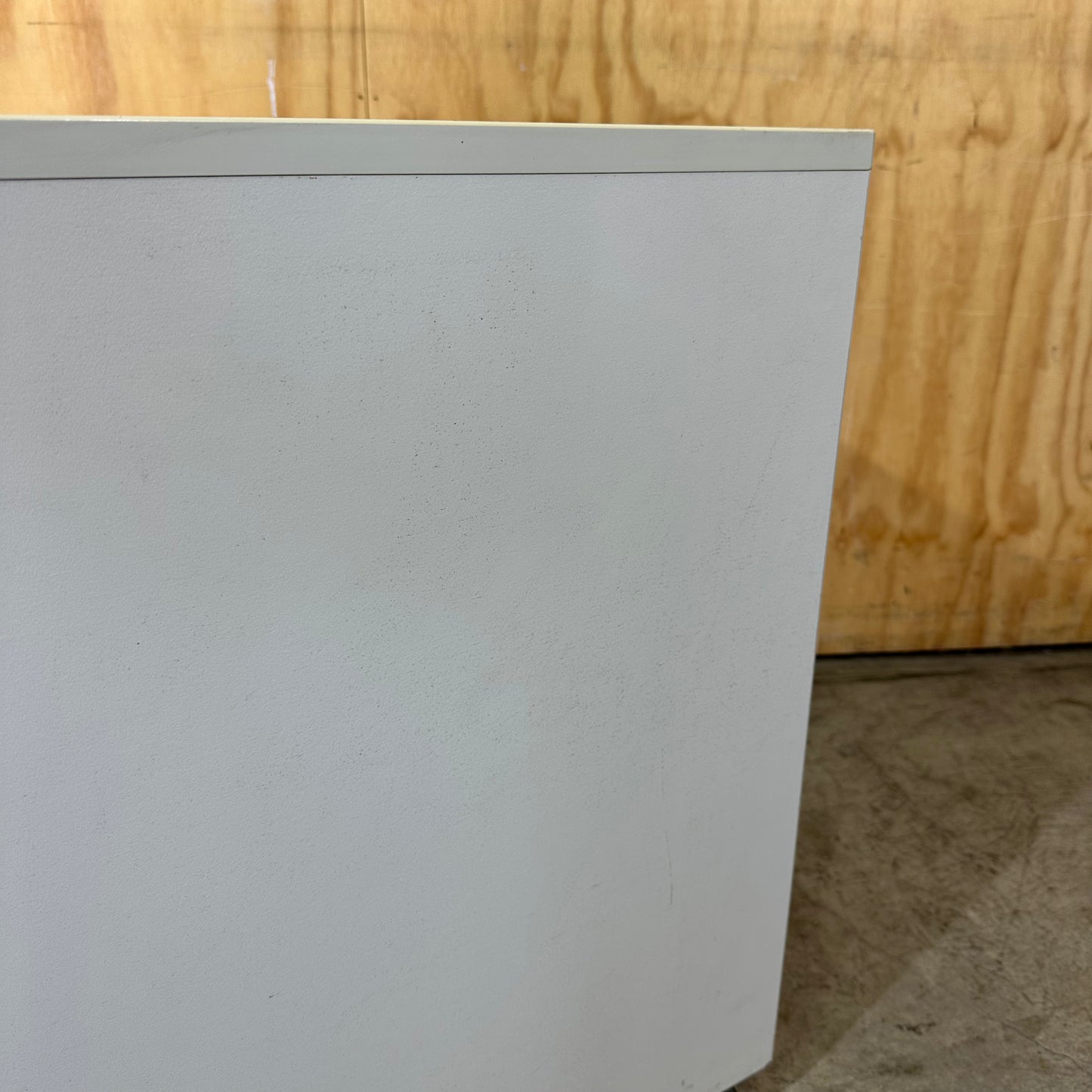 White 3-Drawer MDF Pedestal