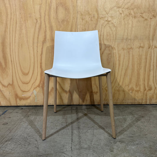 Arper Catifa 46 Dining Chair in White