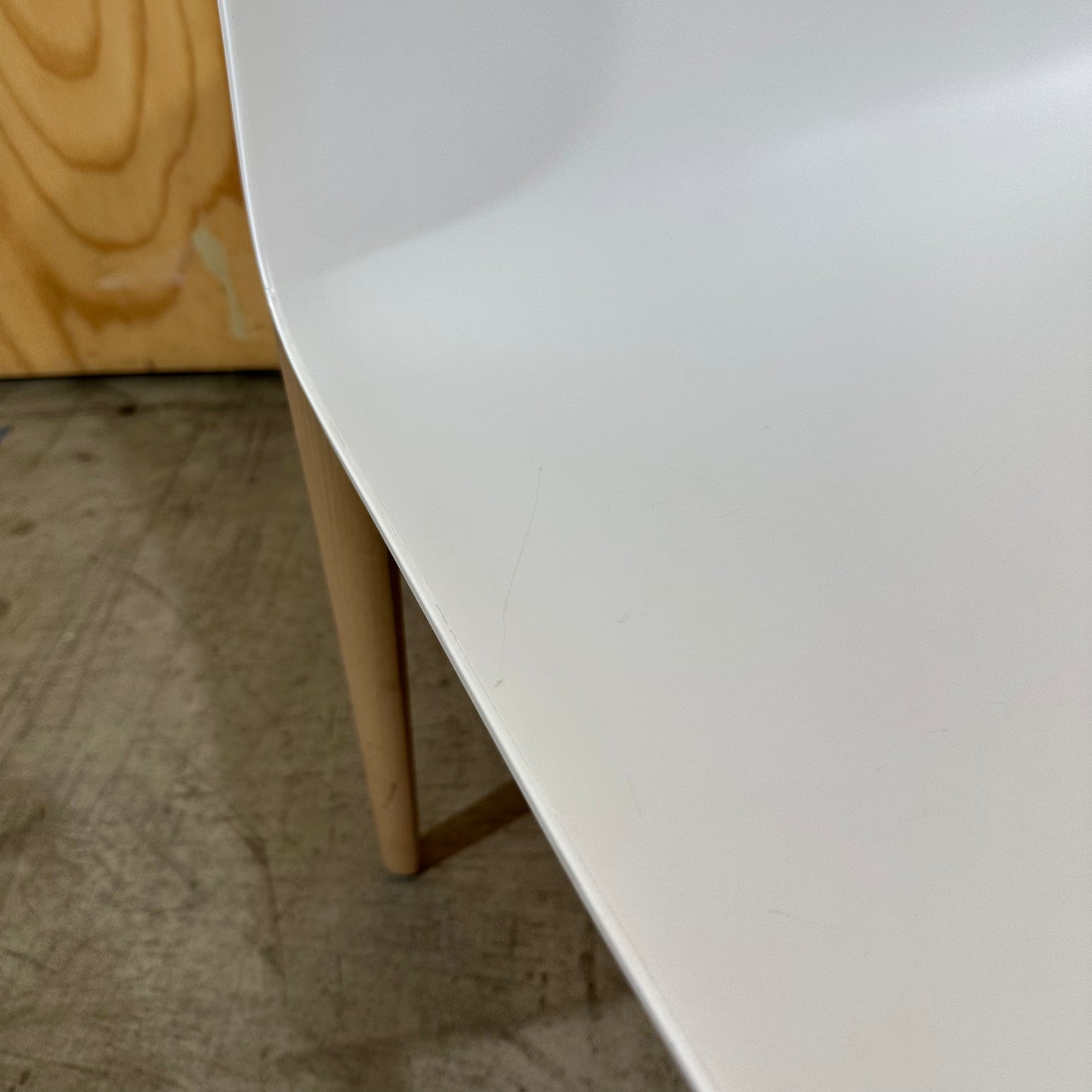 Arper Catifa 46 Dining Chair in White