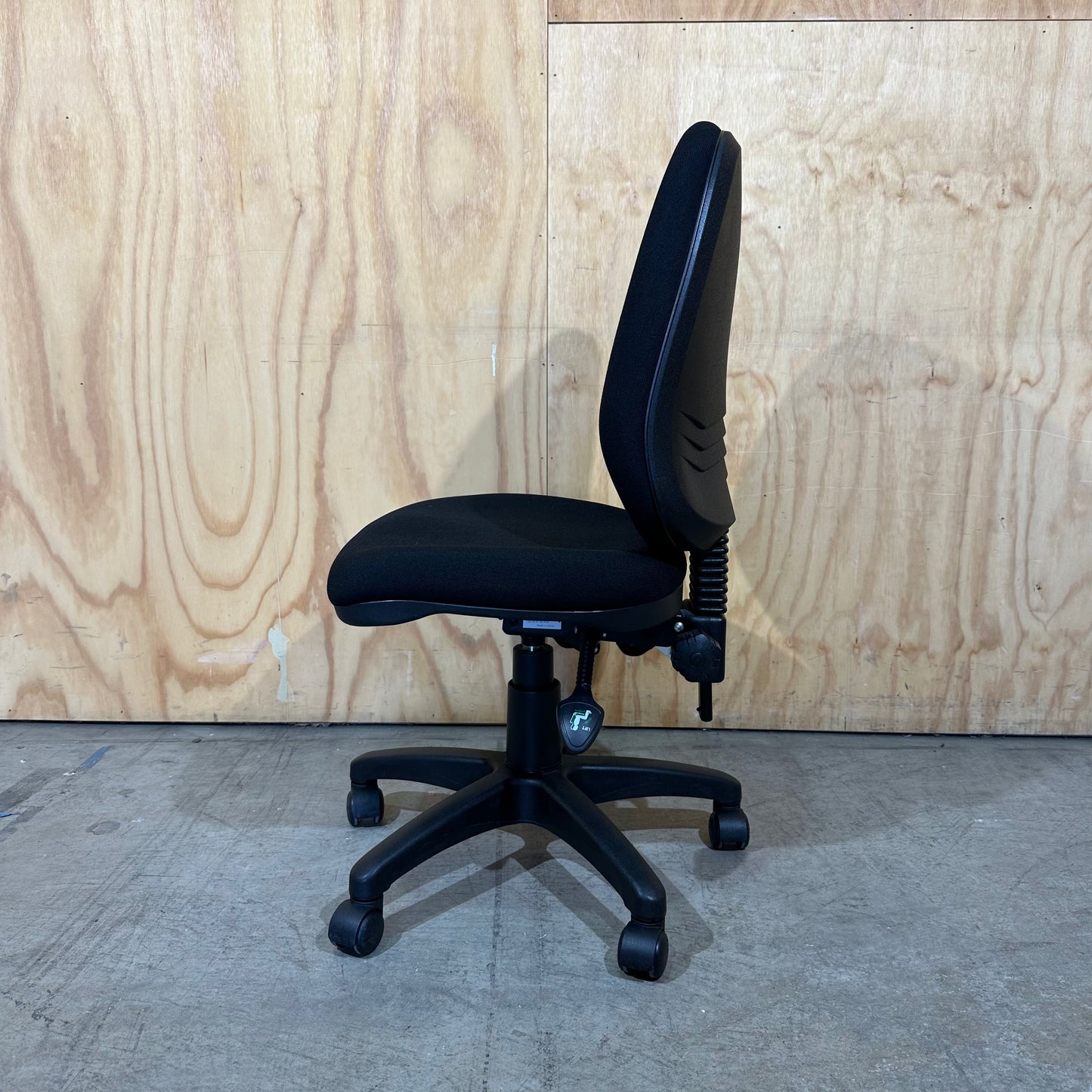 Black Seating Solutions Task Chair