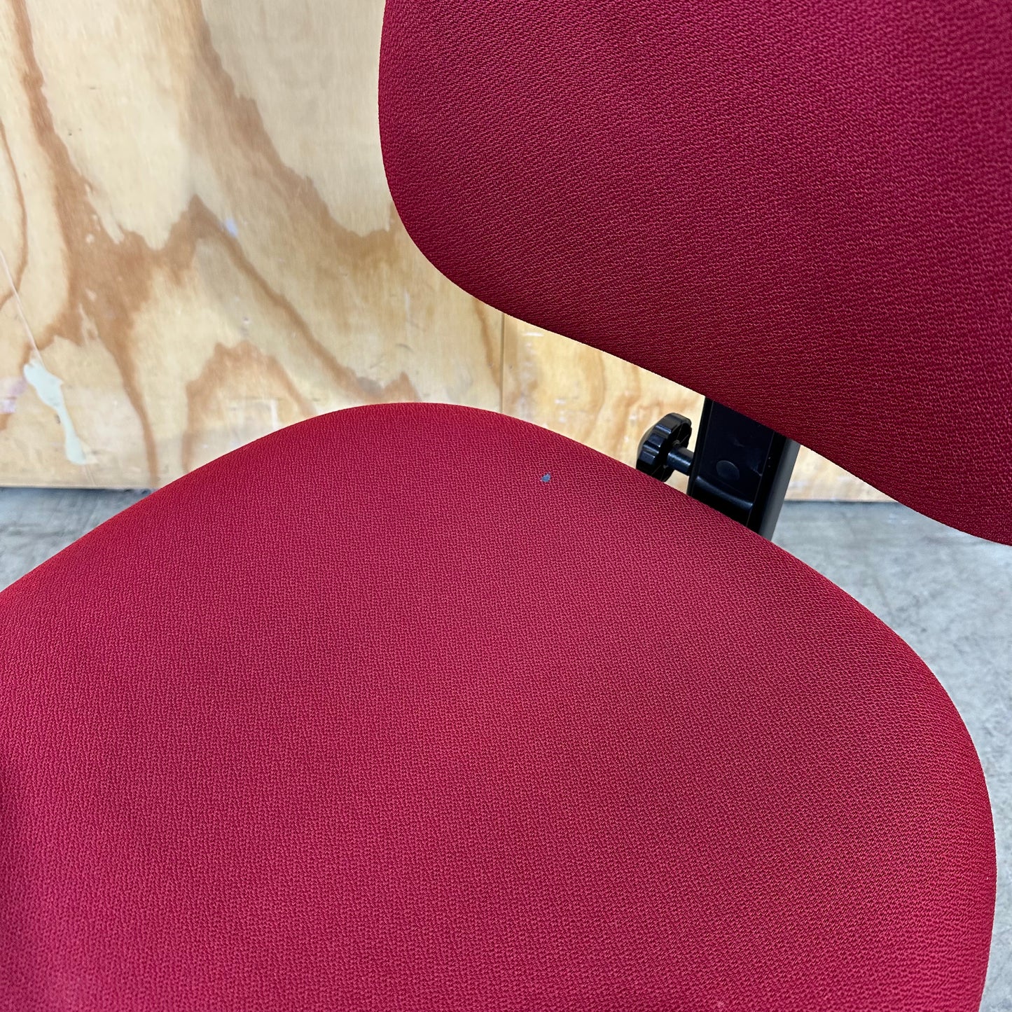 Red Low Back Task Chair
