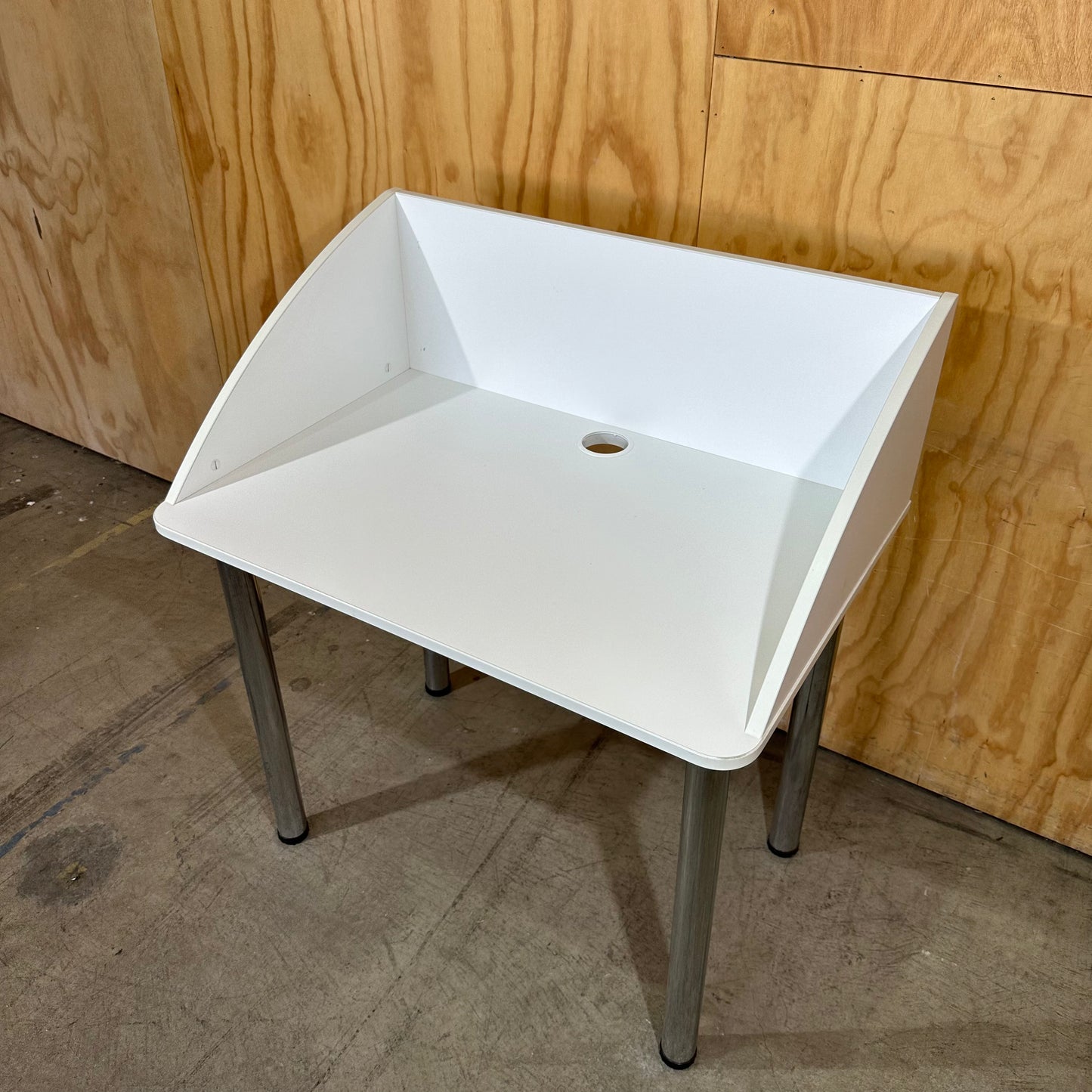 Acer Study Carrel Desk with Cable Management