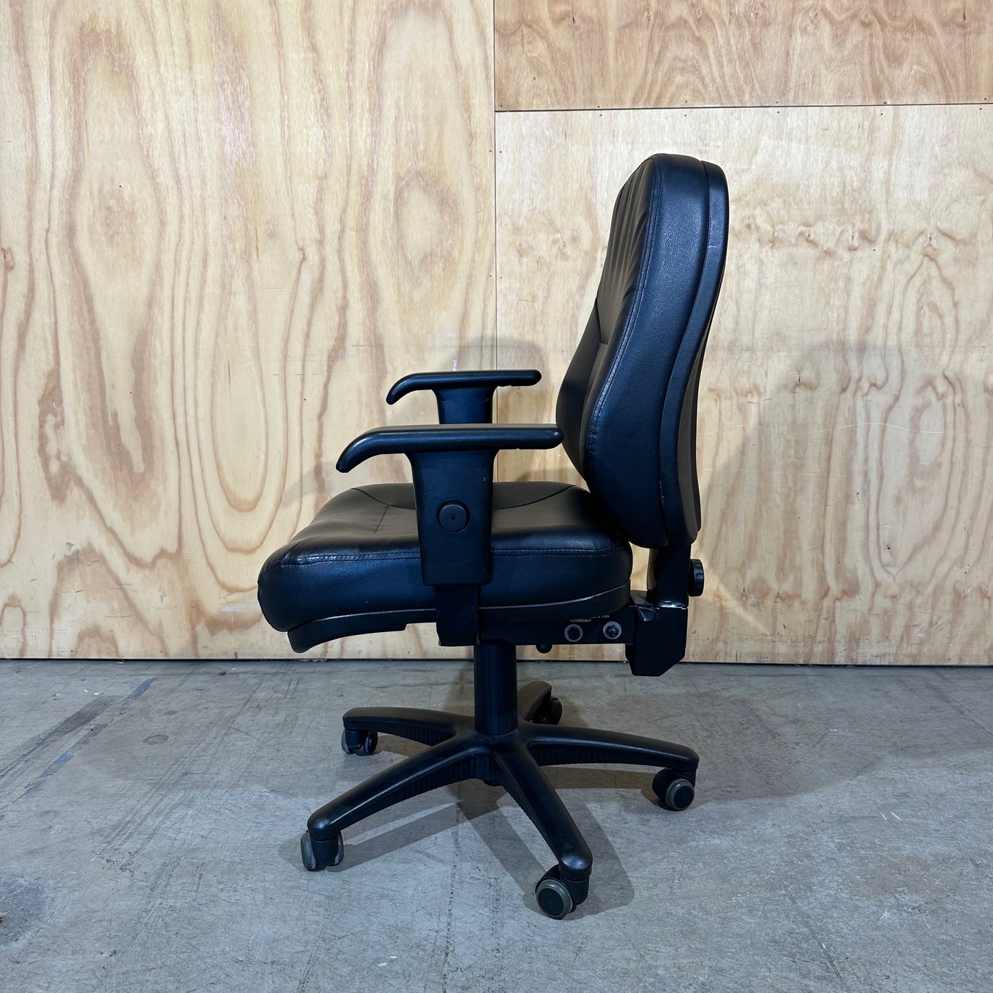 Westline Leather Executive Chair
