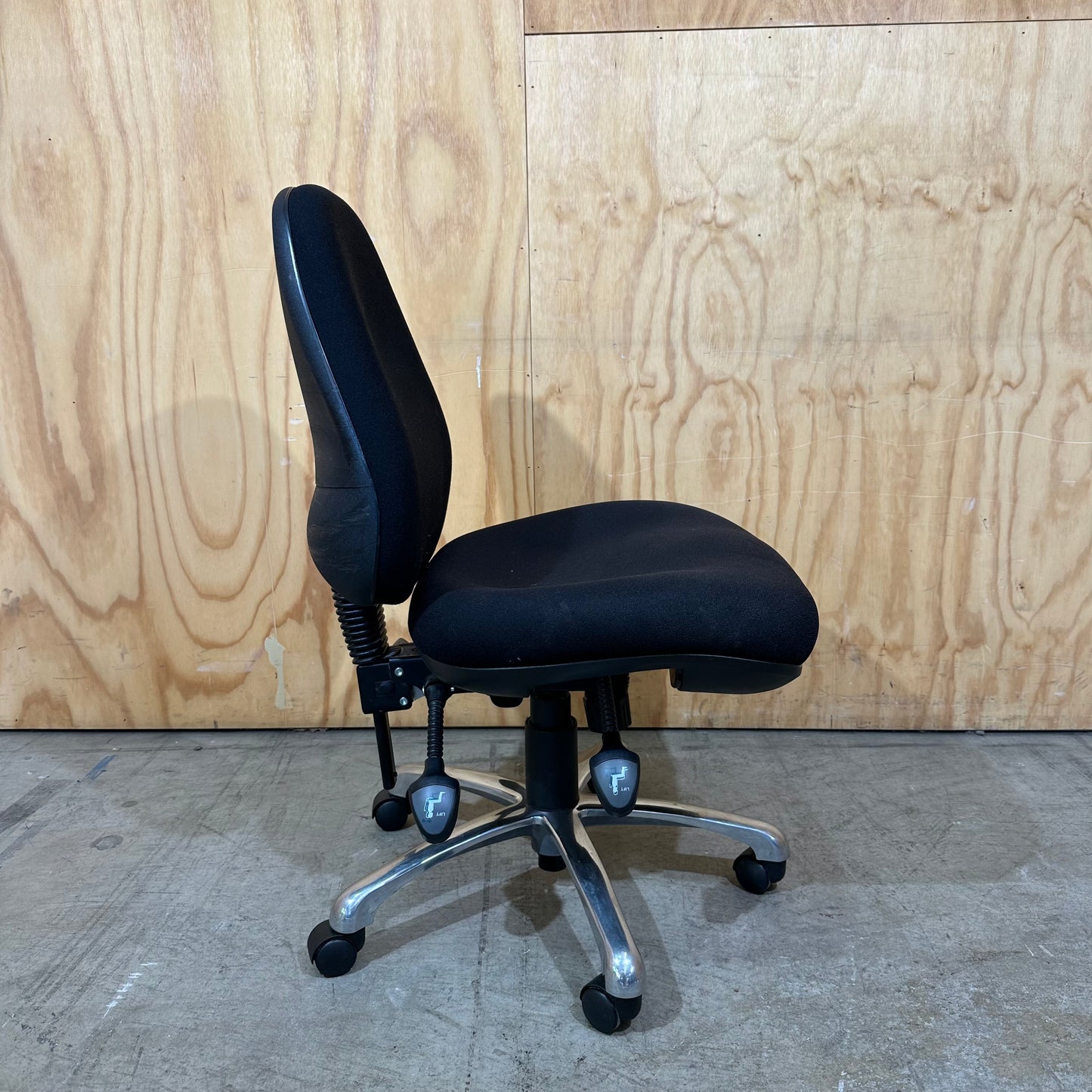 Mark Perry Task Chair