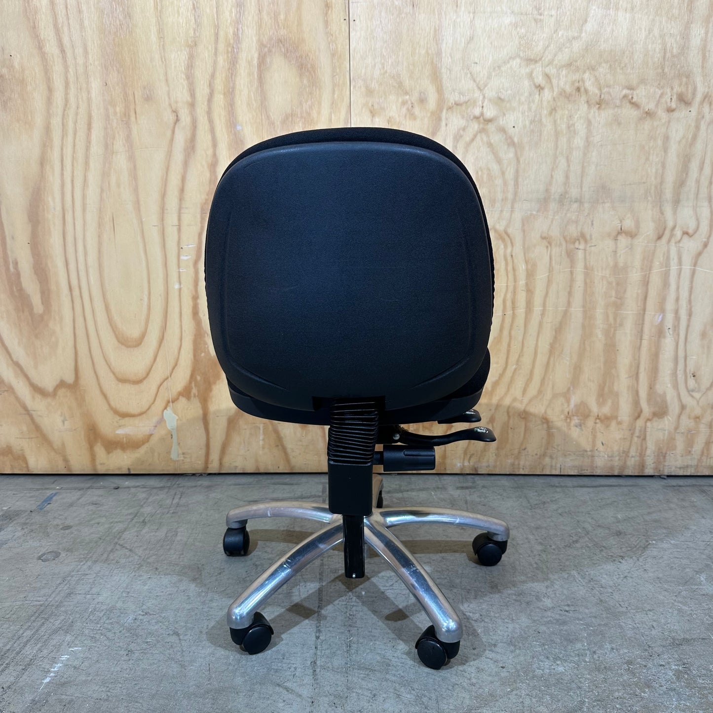 Black Stem Industries Task Chair