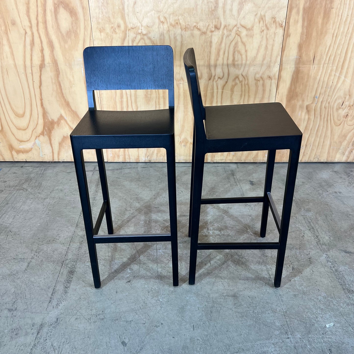 Bedont shira high chair by Lorenz + Kaz