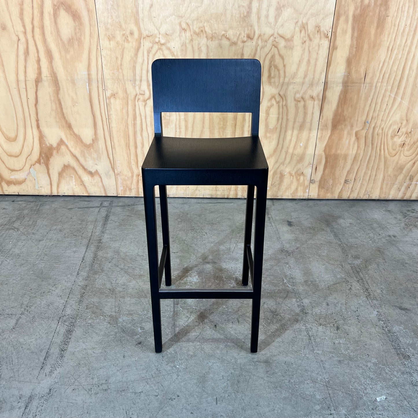 Bedont shira high chair by Lorenz + Kaz