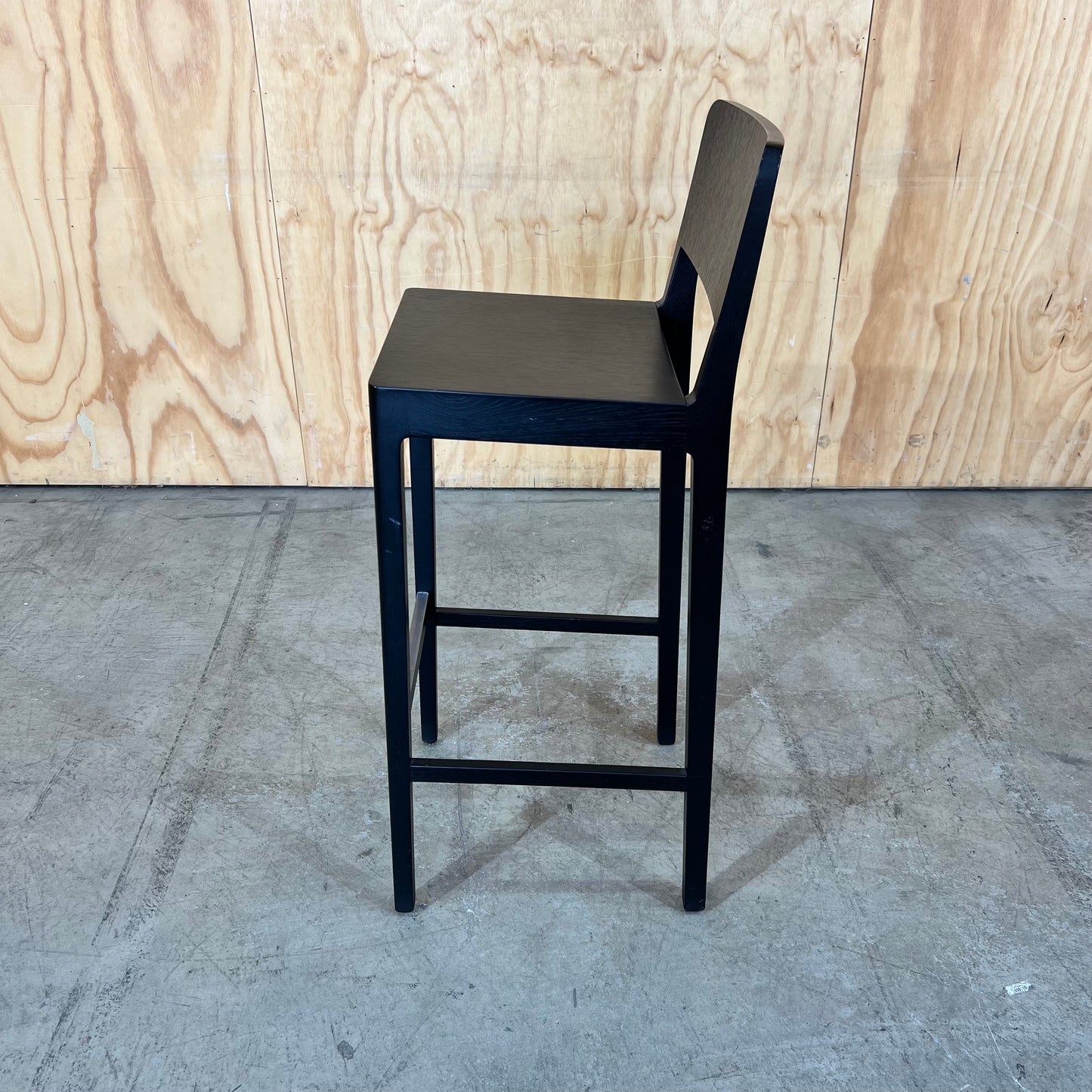 Bedont shira high chair by Lorenz + Kaz
