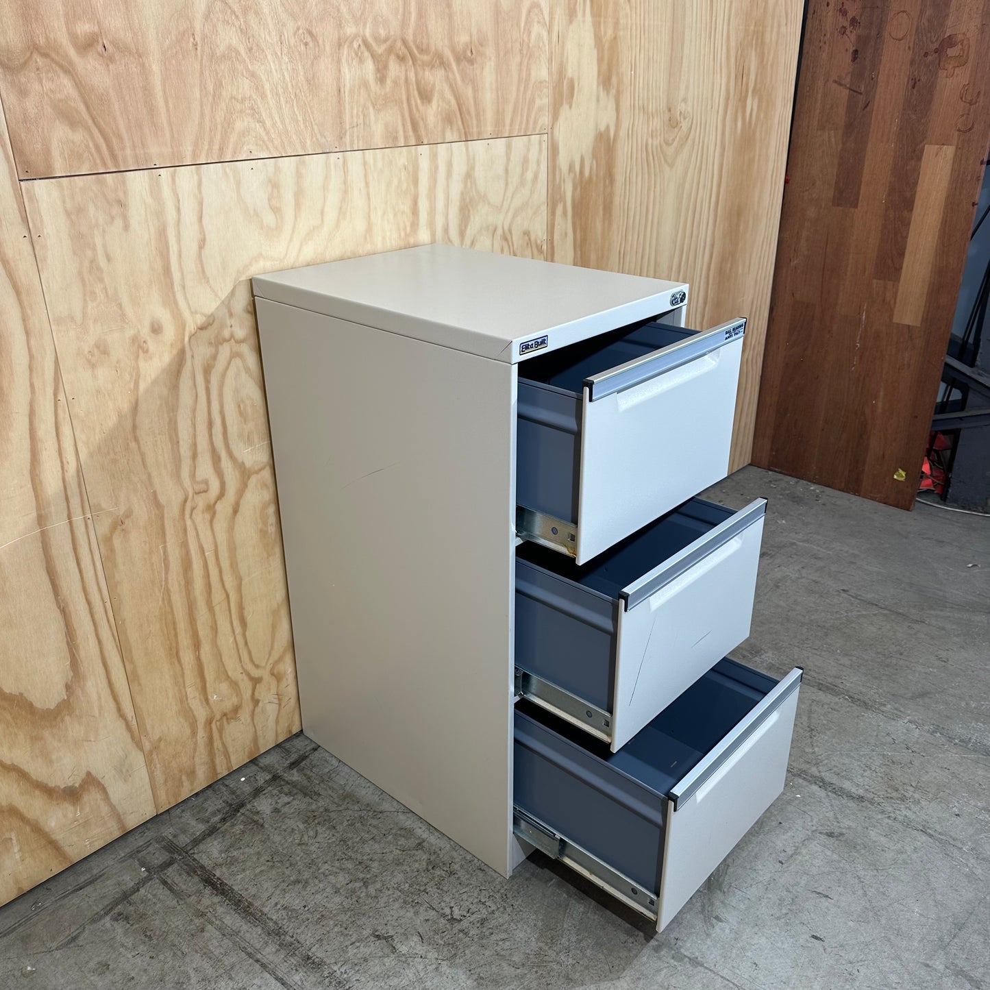 Elitebuilt Off-White Three Drawer Filing Cabinet