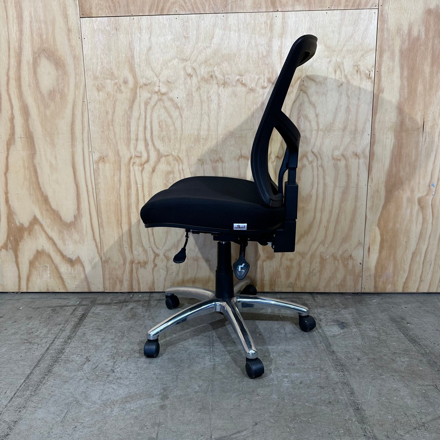 Pago Matrix Mesh Heavy Duty Ergonomic Chair with Seat Slide
