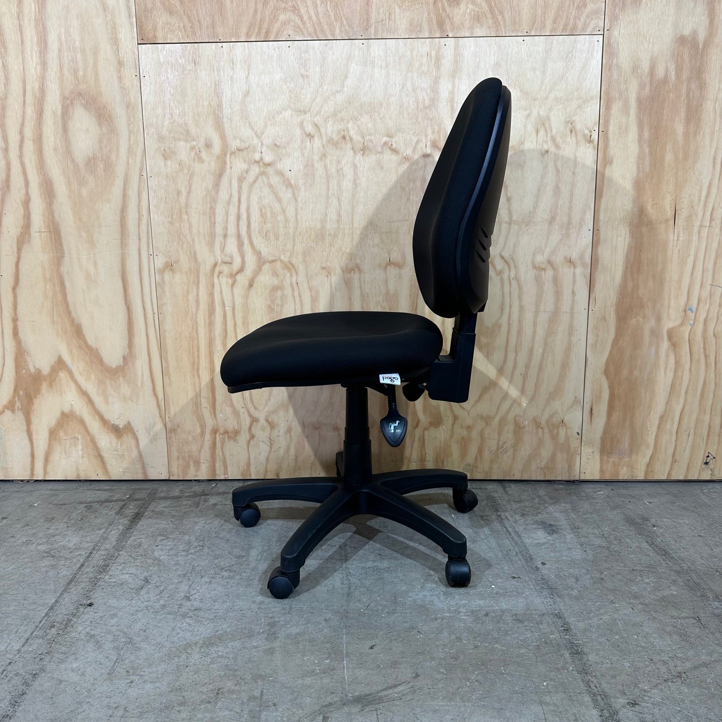 Pago Ash Task Chair