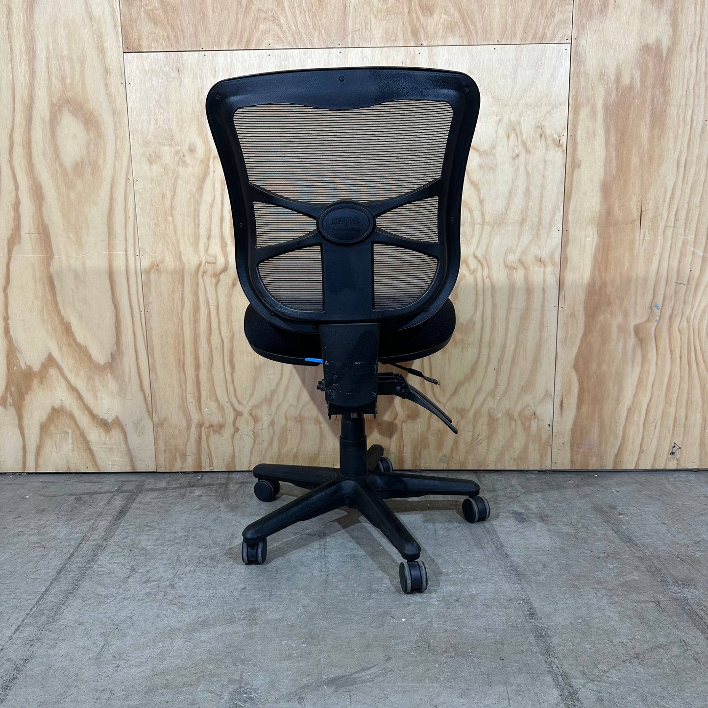 Buro Mondo Gene Mesh Back Office Chair