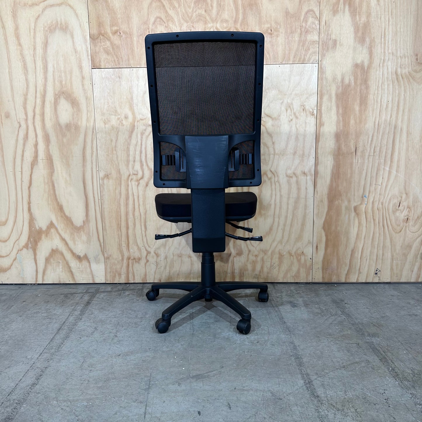 Ergonomic Mesh Office Chair