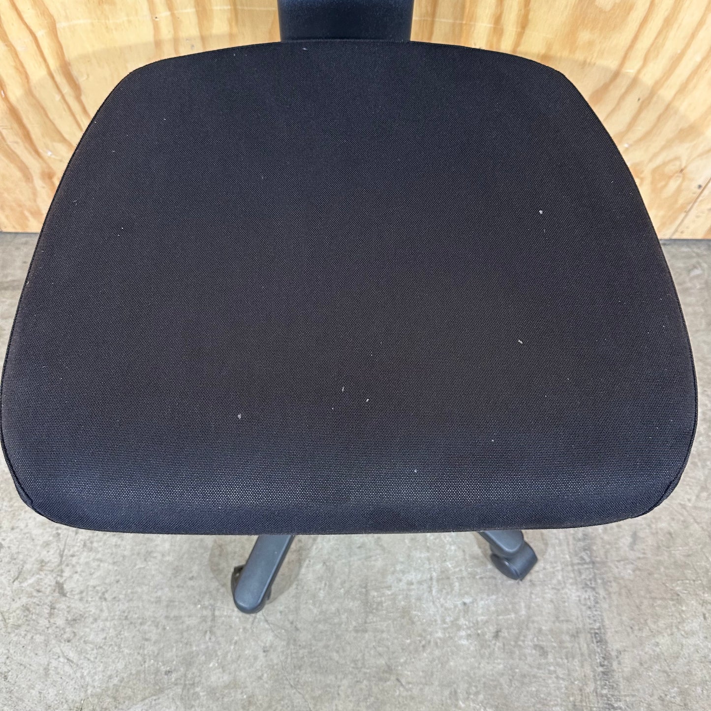 Ergonomic Mesh Office Chair