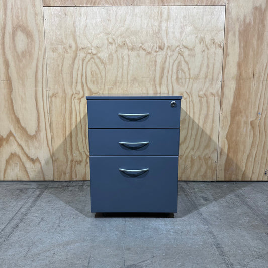 MDF Pedestal in Charcoal
