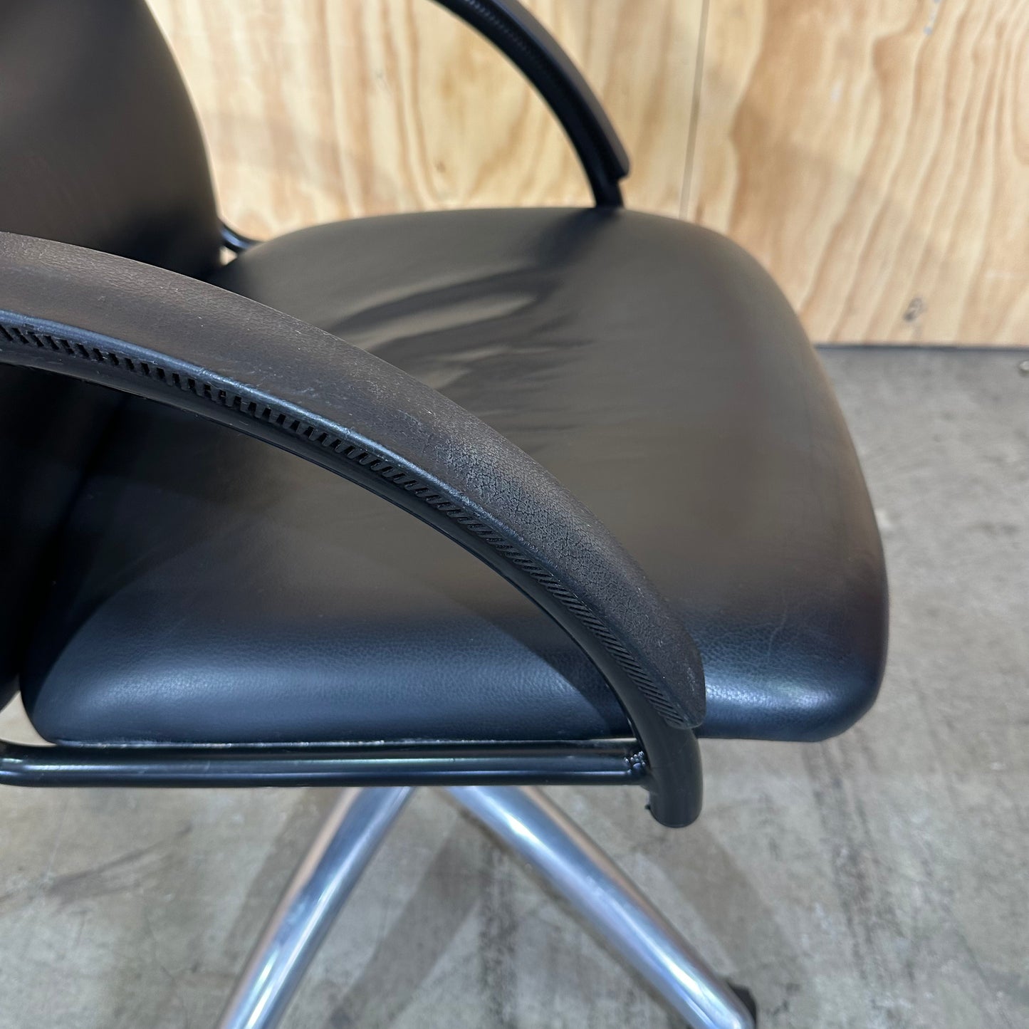 Pago Leather Office Chair on Castors