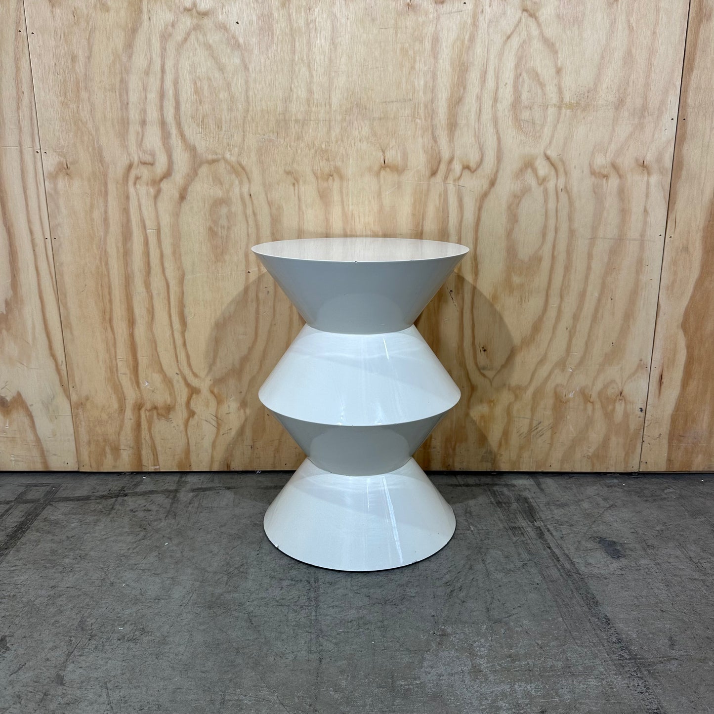 Replica Cesar Side Table by Minotti