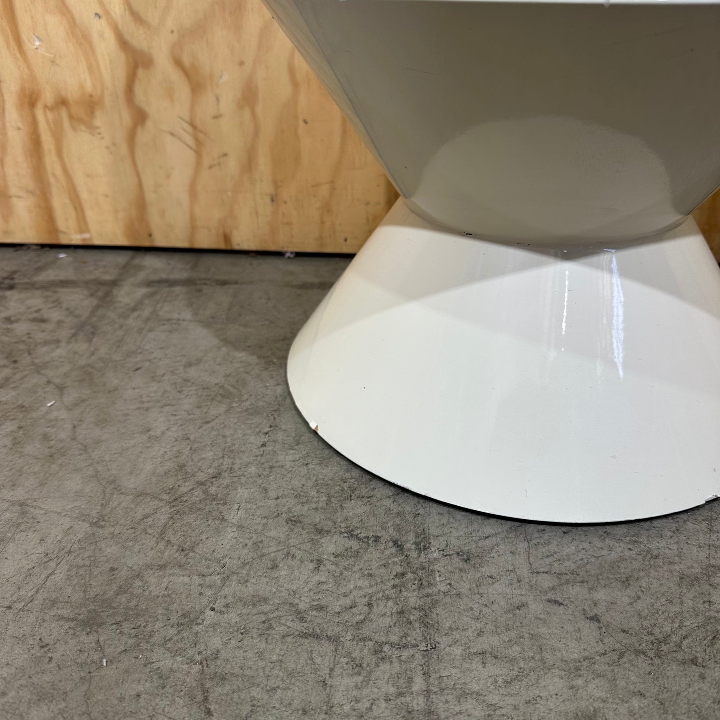 Replica Cesar Side Table by Minotti