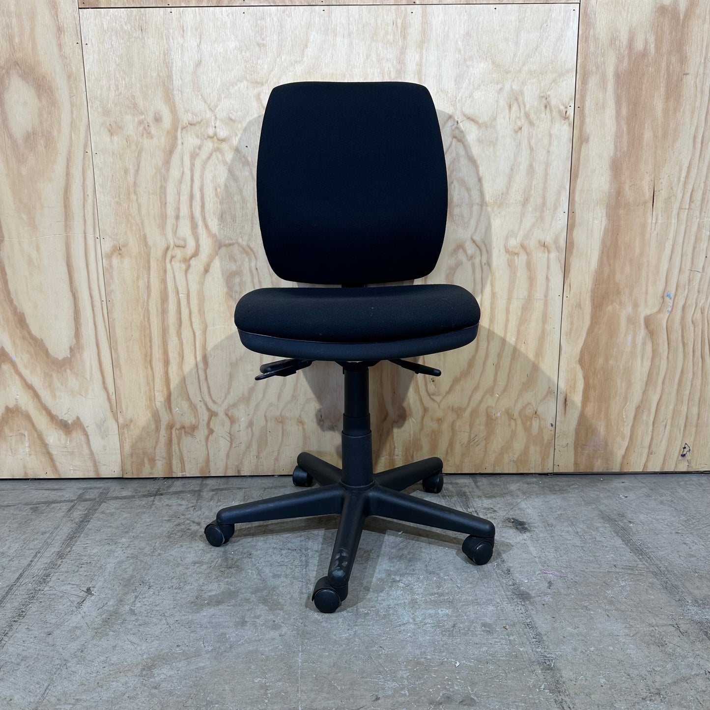 STEM Squareback Task Chair