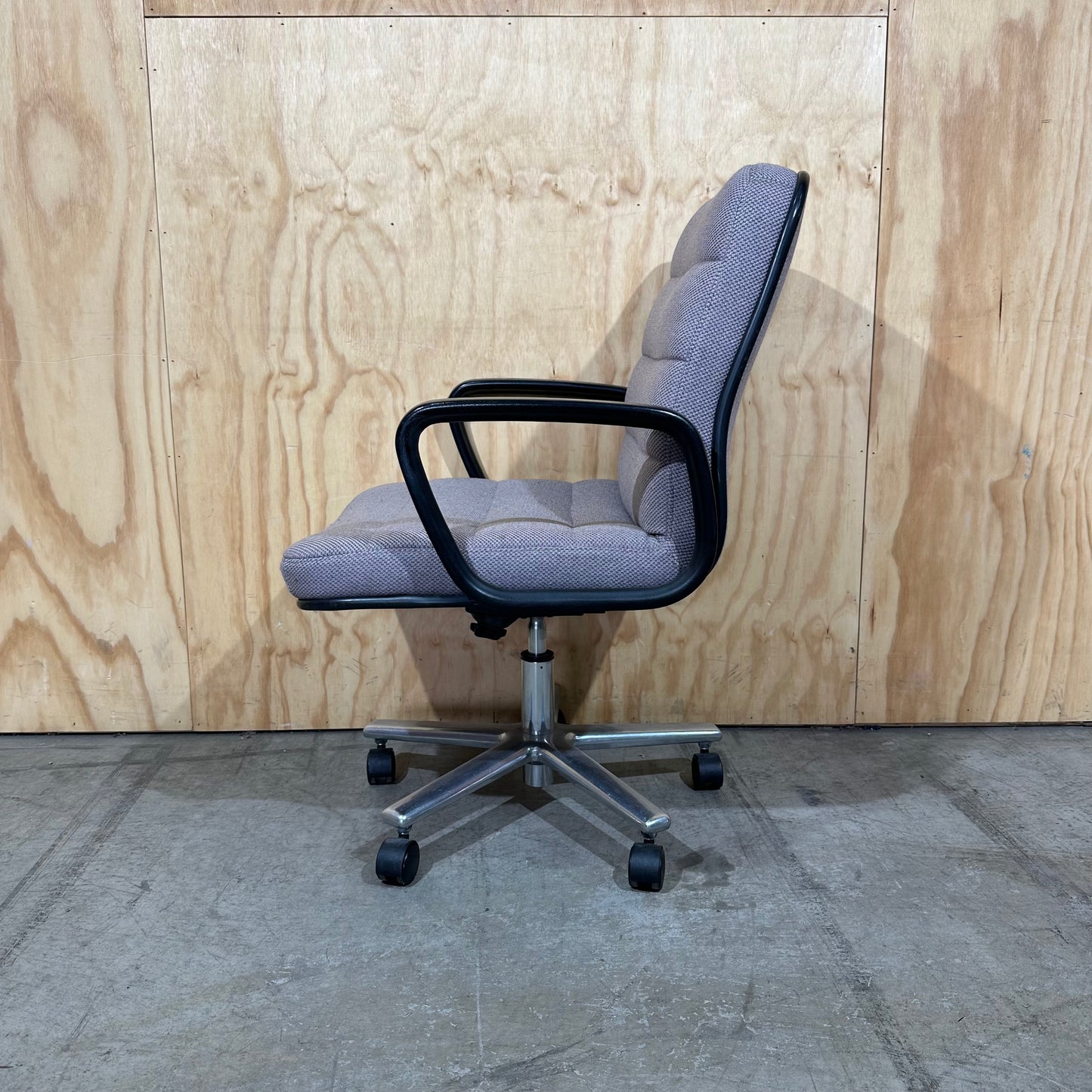 Geoffrey Harcourt inspired Swivel Grey Task Chair