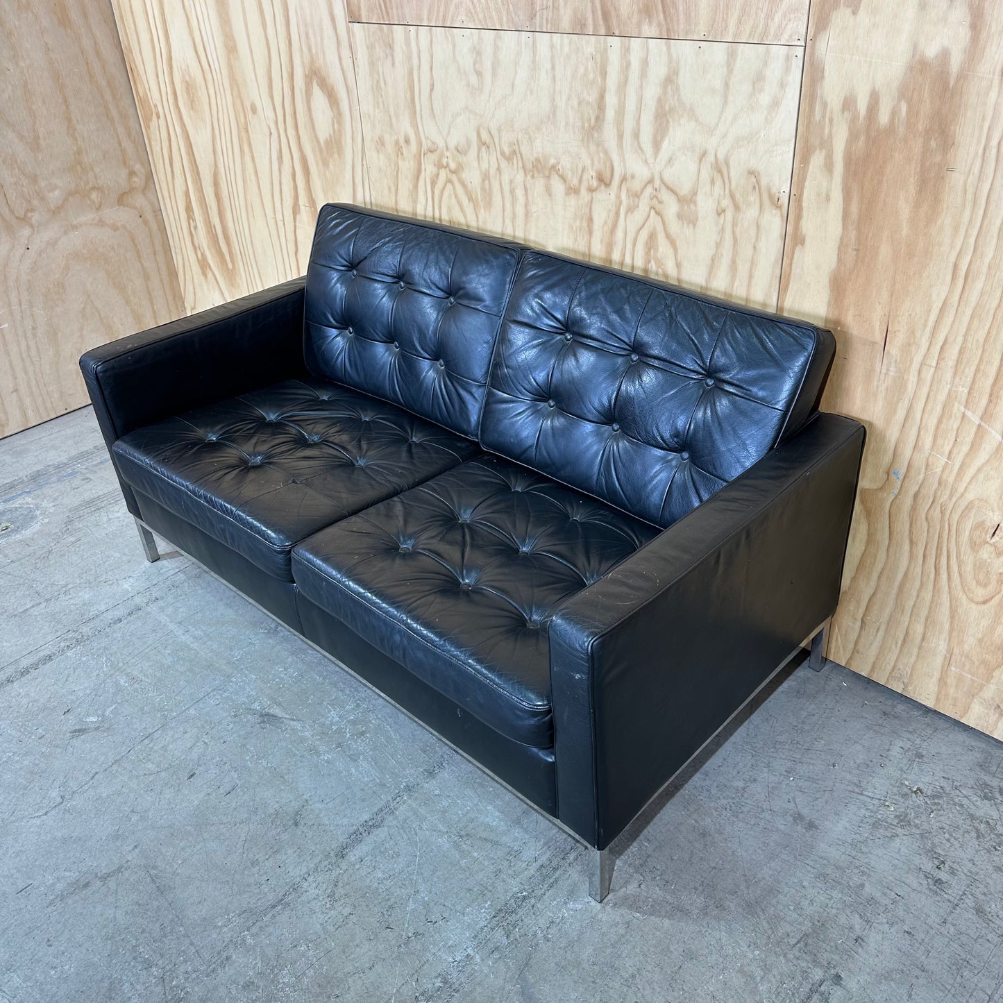 Black Leather Modern Classic Two-Seater Sofa