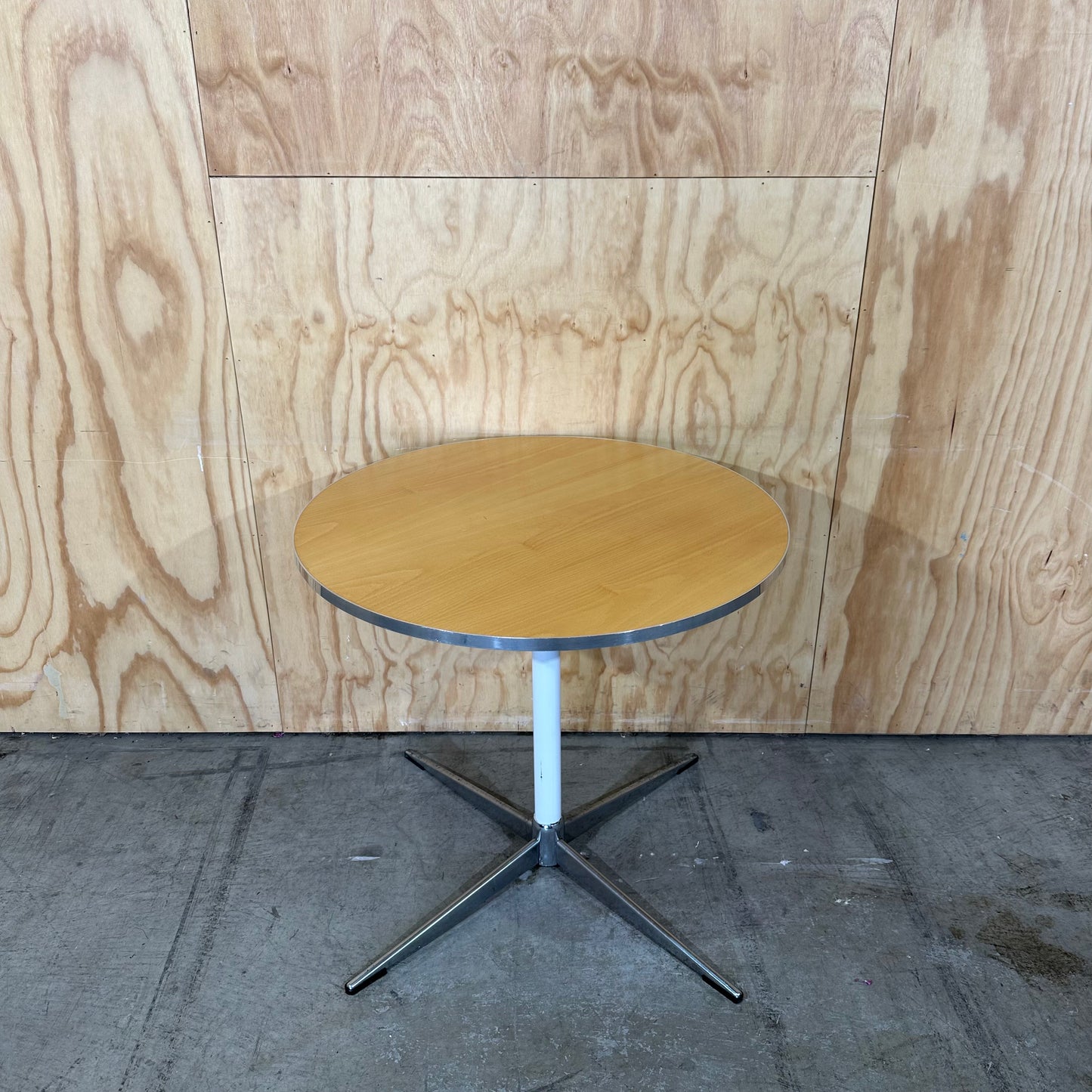 Wooden Round Table with Metal Lining