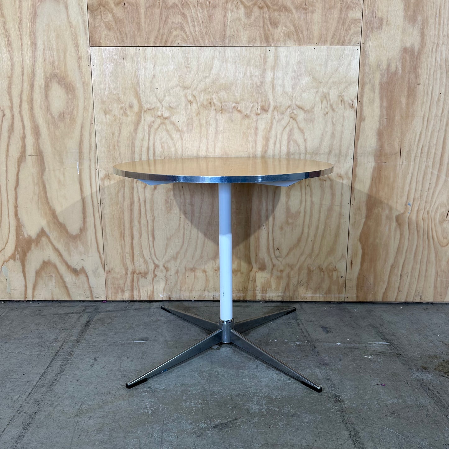 Wooden Round Table with Metal Lining