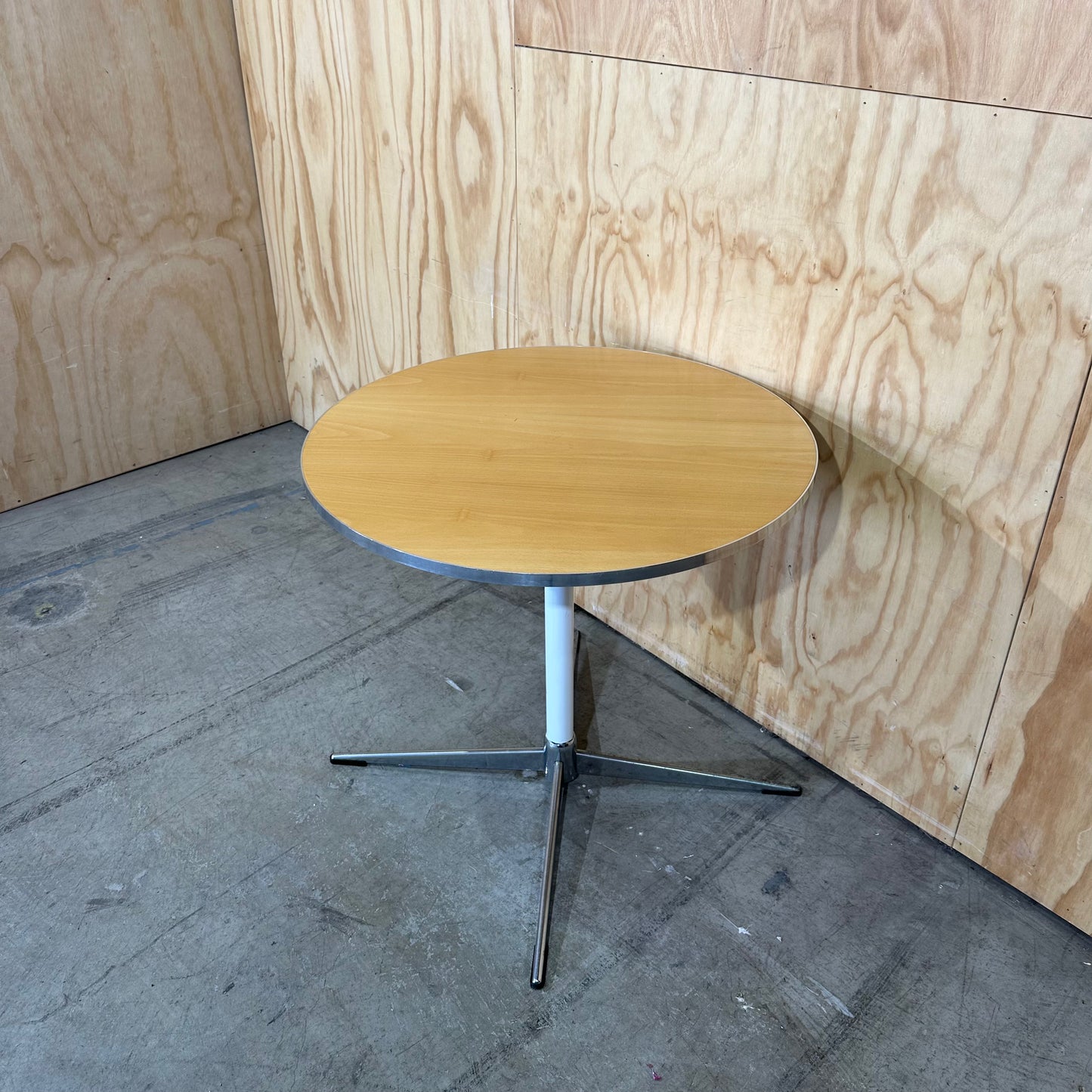 Wooden Round Table with Metal Lining