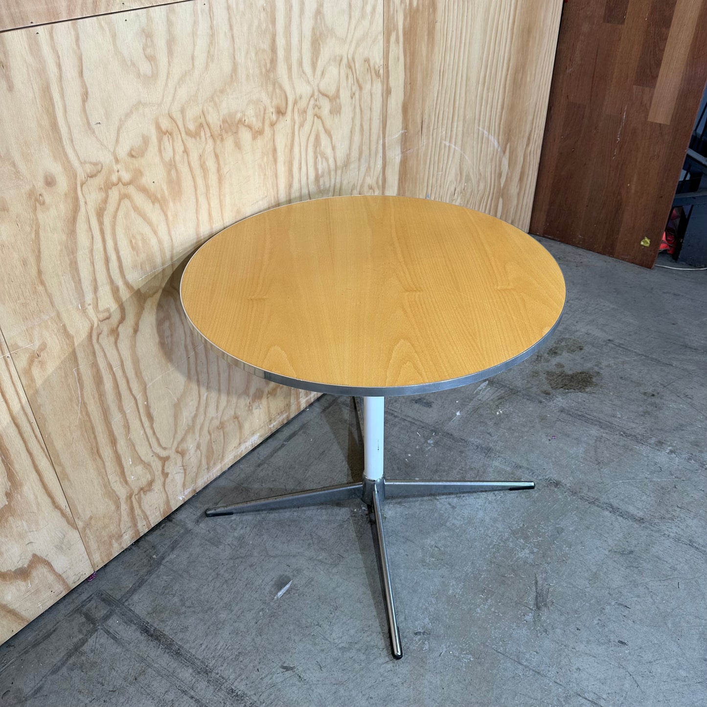 Wooden Round Table with Metal Lining