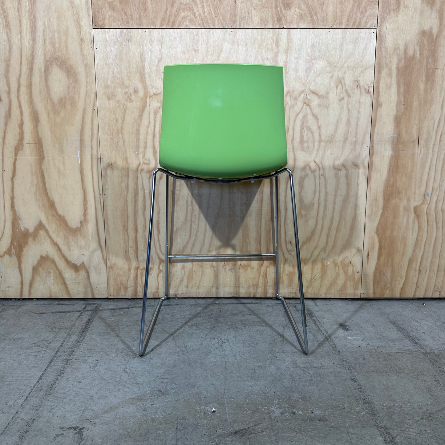Catifa 46 Counter Stool by Arper