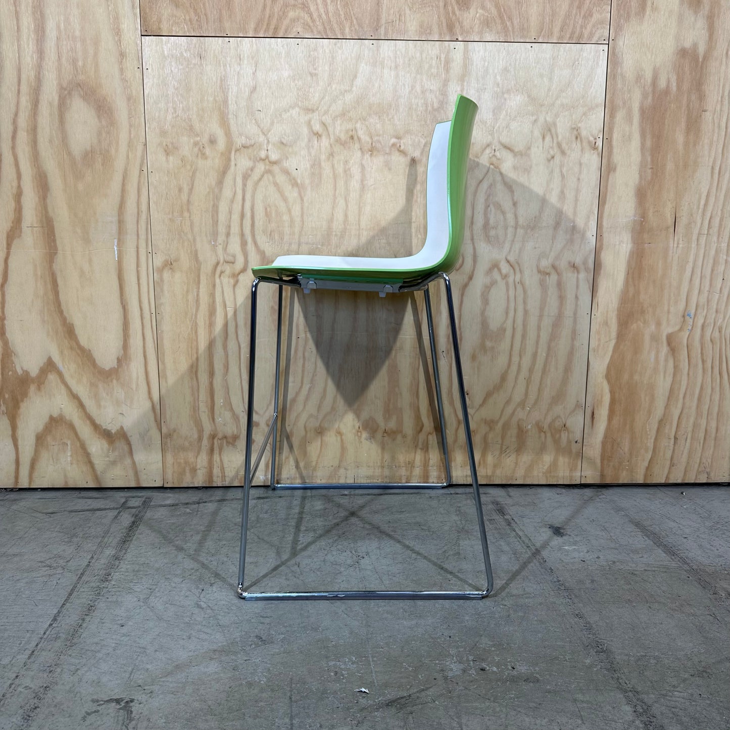 Catifa 46 Counter Stool by Arper