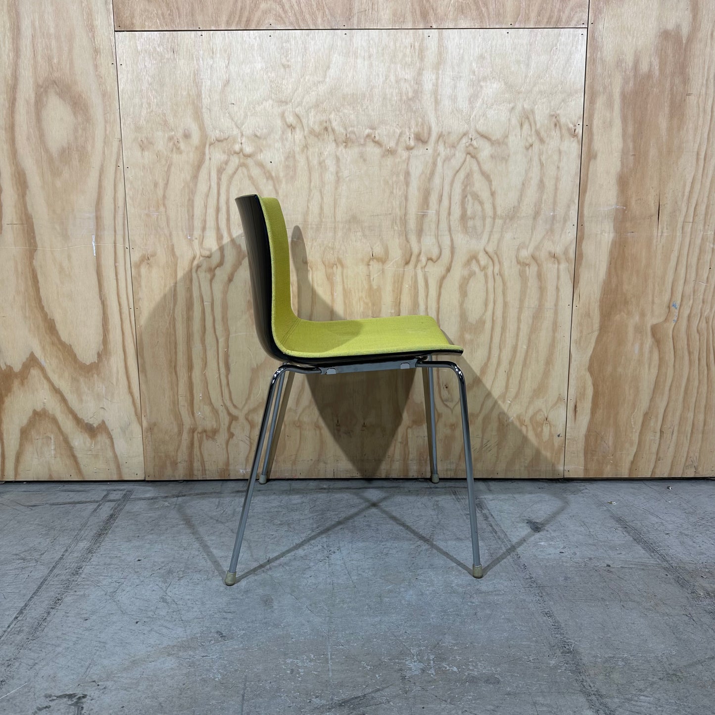 Arper Catifa 46 Stackable Chair in lime yellow