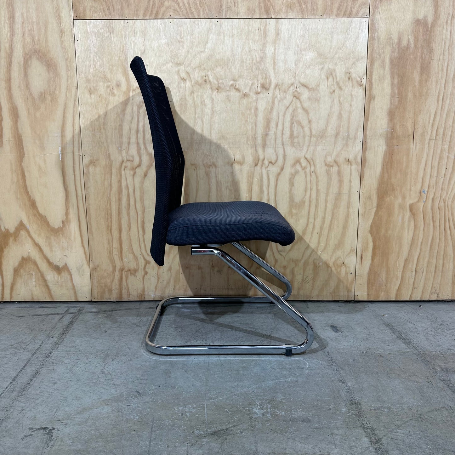 Studio Mesh Back Sled Chair