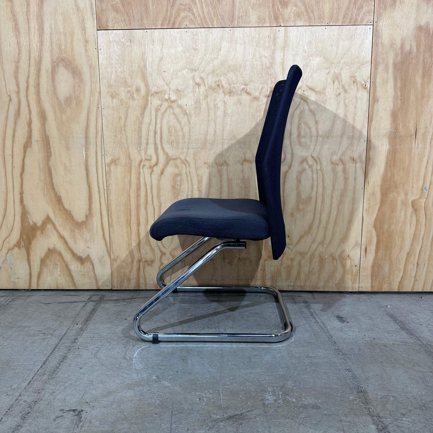 Studio Mesh Back Sled Chair